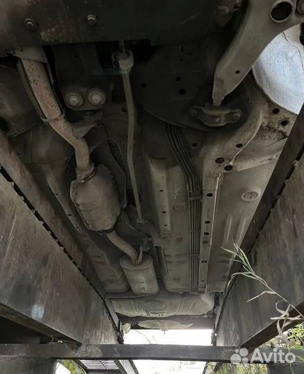 Mitsubishi Carisma 1.6 МТ, 2002, 150 000 км