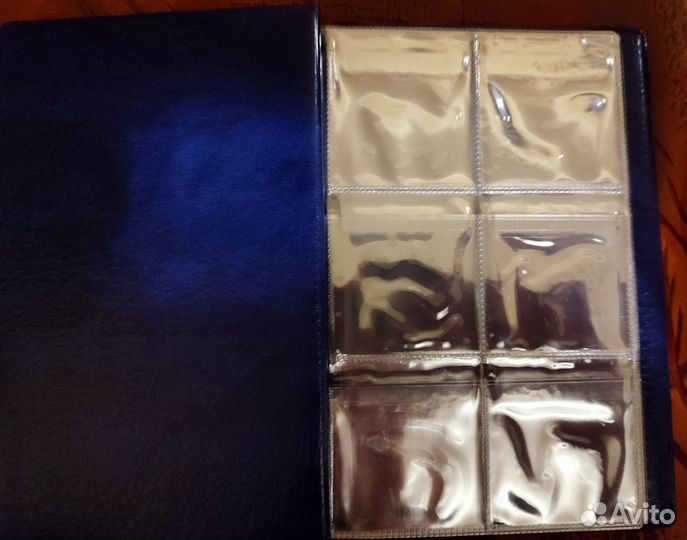 Продам альбомы для монет (монетники)