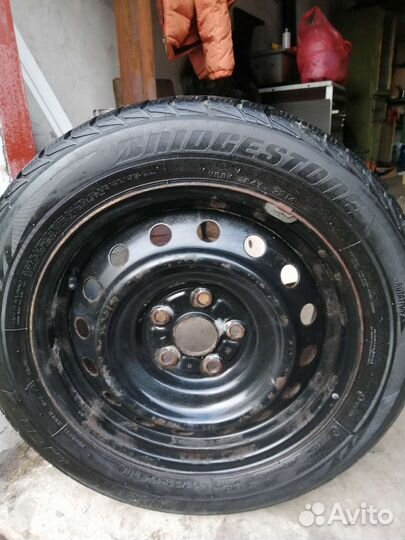 Bridgestone Blizzak LM-32 205/55 R16