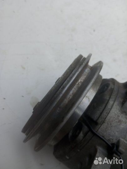 Компрессор кондиционера Ford Spectron SSF8RF RF