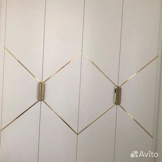 Шкаф в прихожую на заказ