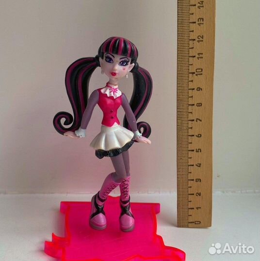 Монстер хай, Monster High Дракулаура