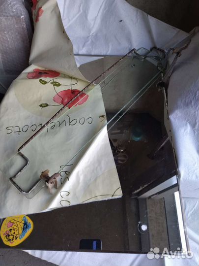 Зеркало с полочкой