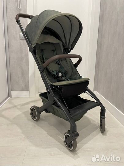 Коляска прогулочная Joolz AER цвет mighty green