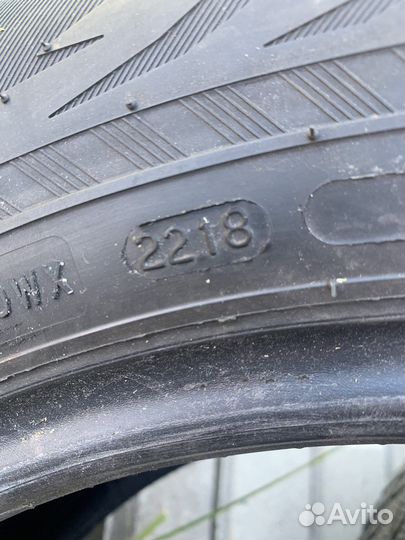 Nokian Tyres Hakkapeliitta R3 SUV 215/65 R17 103R