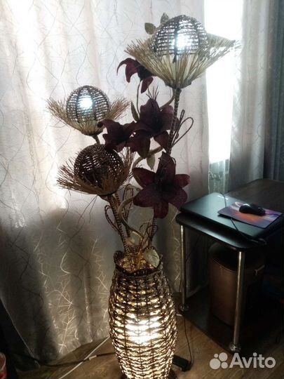 Торшер напольный