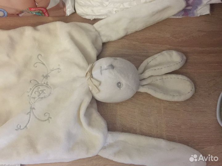 Игрушка комфортер зайка