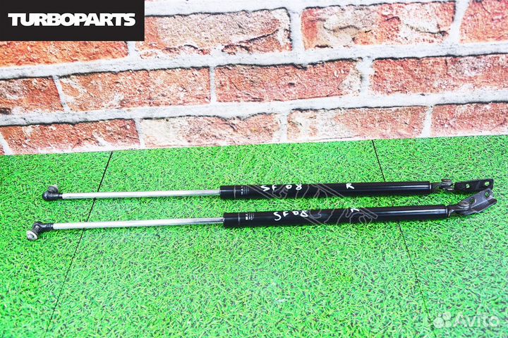 Амортизаторы багажника задние Subaru Forester SF5
