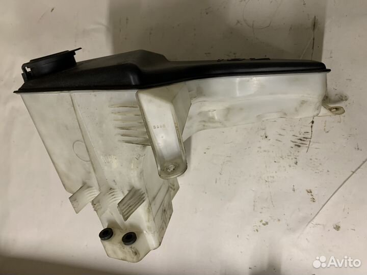 Бачок стеклоомывателя BMW X5 E53