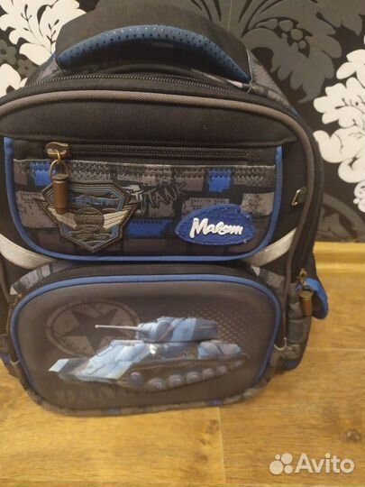 Школьный рюкзак