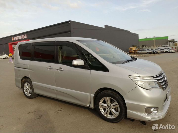 Nissan Serena 2.0 CVT, 2016, 160 000 км