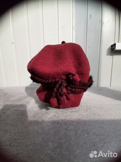 Берет женский зимний
