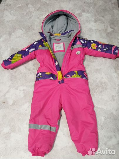 Зимний комбинезон для девочки