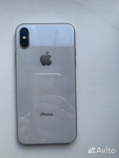 iPhone X, 64 ГБ