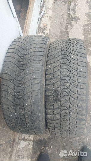Michelin Latitude X-Ice North 3 215/60 R16
