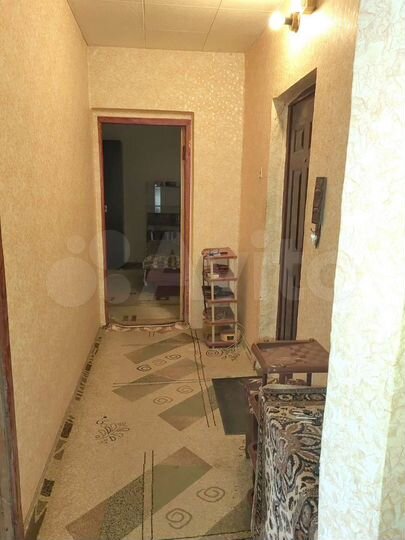 2-к. квартира, 52 м², 1/9 эт.