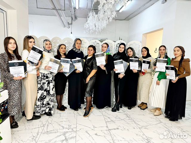 Обучение по наращиванию ресниц