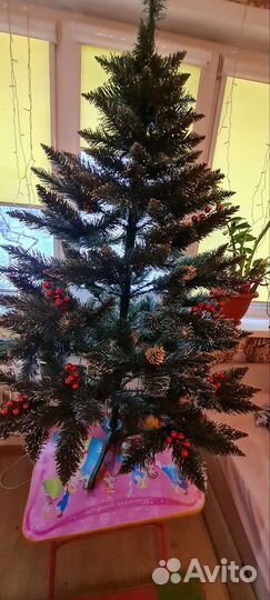 Елка искусственная