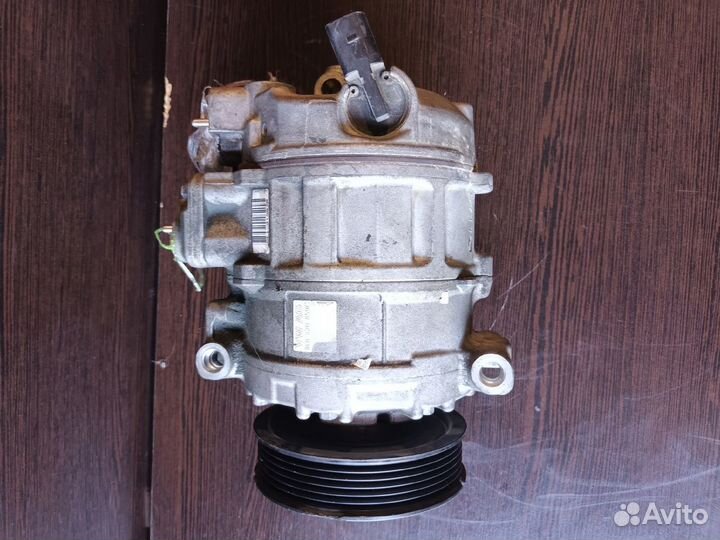 Компрессор кондиционера VAG 1K0820859T
