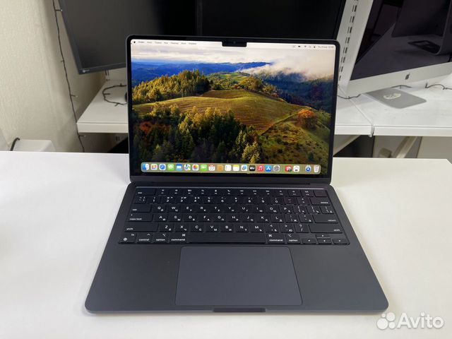 MacBook Air 13" (2022) М2 8 Gb 256 SDD (Э-749)