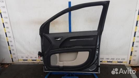 Дверь передняя правая dodge journey (YUK19E201)