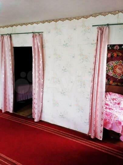 Дом 64 м² на участке 50 сот.