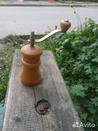 Ручная мельница СССР для перца и кофе