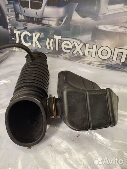 Резонатор воздушного фильтра Pajero2