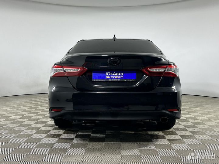 Toyota Camry 2.5 AT, 2019, 96 000 км