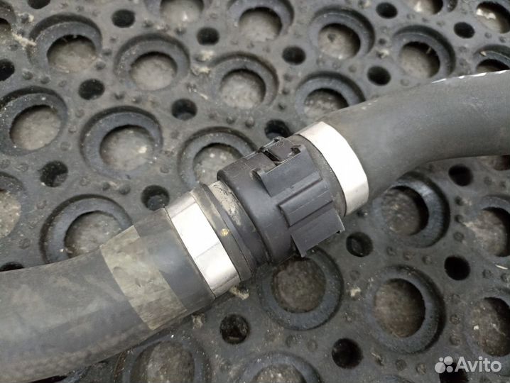 1643771 Патрубок системы охлаждения Daf XF105