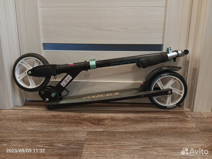 Самокат детский двухколесный бу