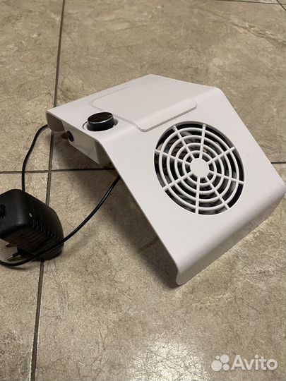 Пылесос для маникюра