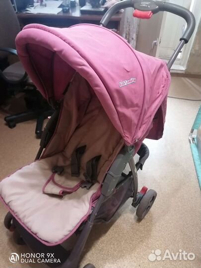 Прогулочная коляска