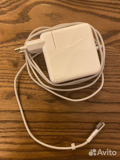 Блок питания для Apple Macbook MagSafe 1 45w