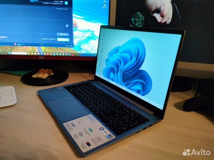 Ноутбук tecno megabook t1