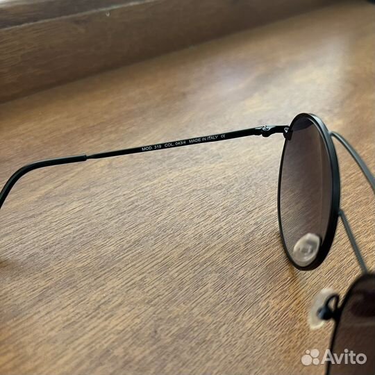 Солнцезащитные очки