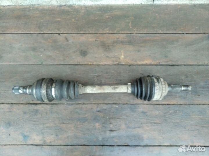 Привод левый Daewoo Gentra 1.5 2014
