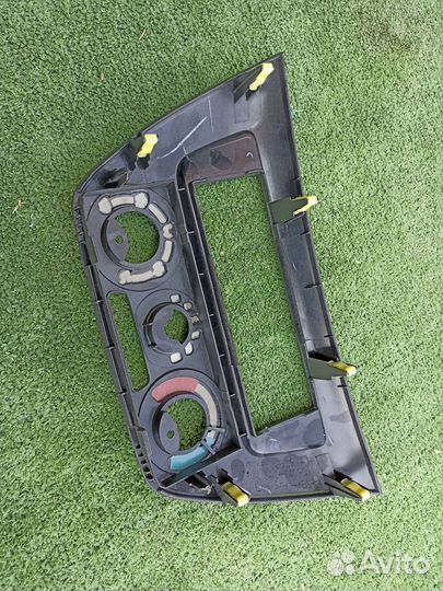 Накладка консоли Mitsubishi Lancer 9 универсал 1.6