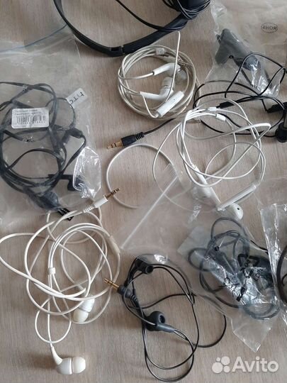 Микронаушники