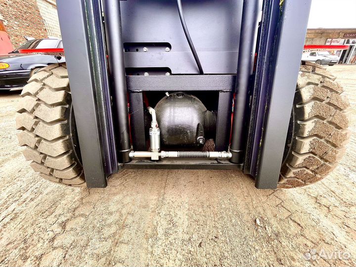 Вилочный погрузчик EP Equipment CPD18F8, 2023