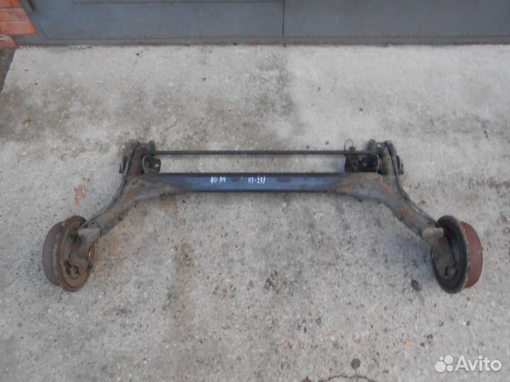 Задняя балка Ауди 80 Б4