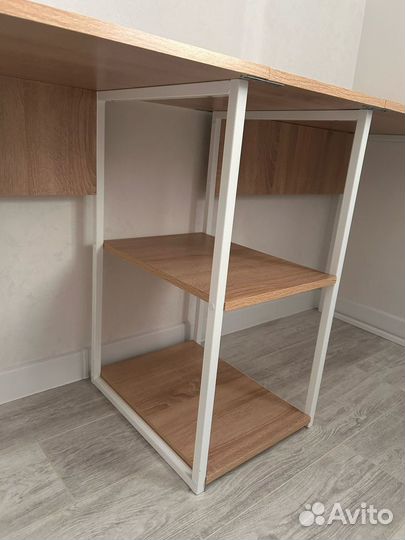 Письменный стол для школьника бу