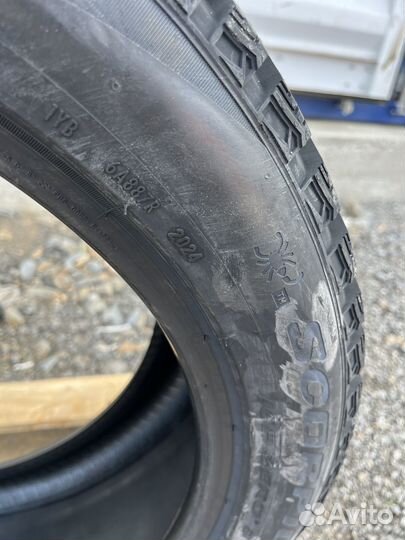 Pirelli Scorpion Ice Zero 2 255/45 R20 105H