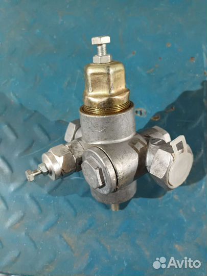 Регулятор давления воздуха камаз, ЗИЛ