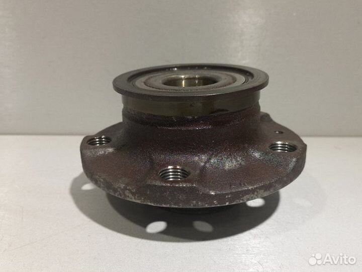 Ступица задняя левая Volkswagen Polo седан CFN