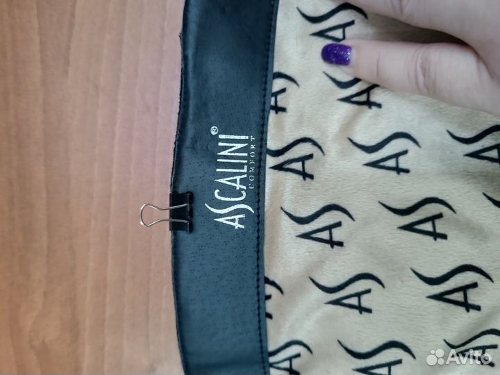 Продам женские замшевые сапоги