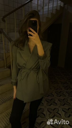 Пиджак серый в полоску