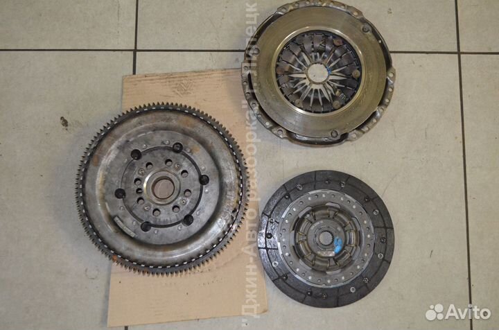 Маховик в сборе 2.0 tdci Mondeo 3 Transit 5