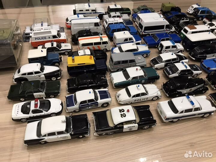 Модели автомобилей 1:43 