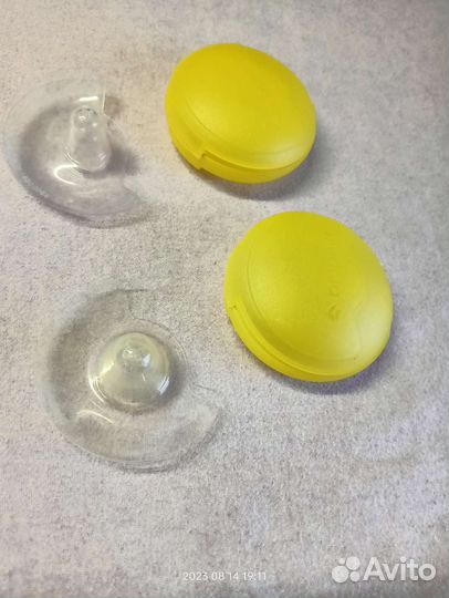 Накладки на грудь medela